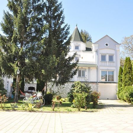 Vila Kraljica 브르드니크 외부 사진